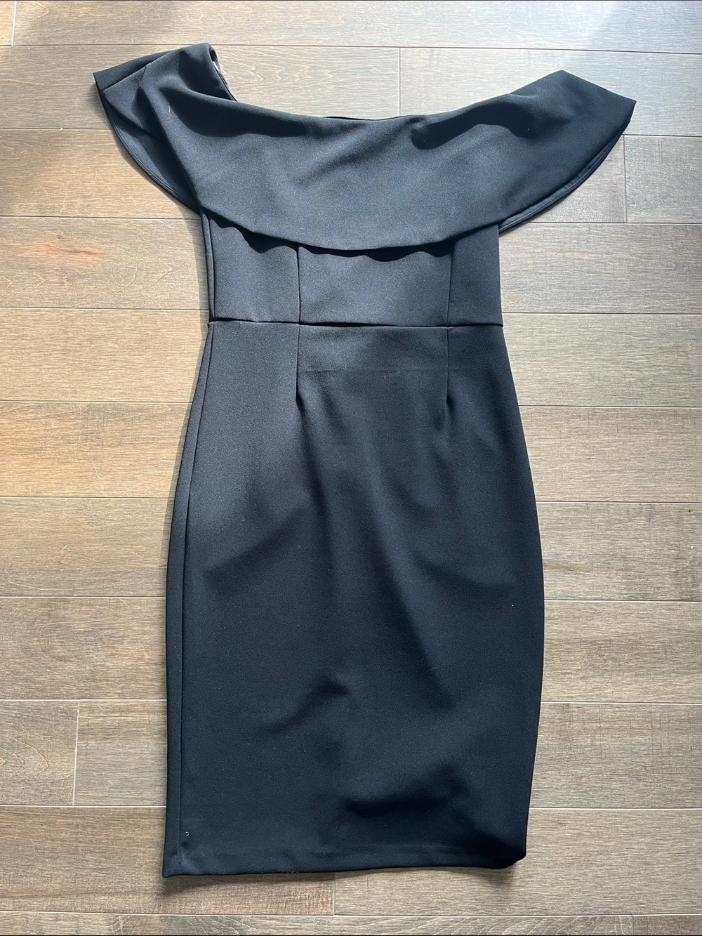 Dynamite Off-Shoulder Ruffle Dress in Black - Picture 2 of 5
